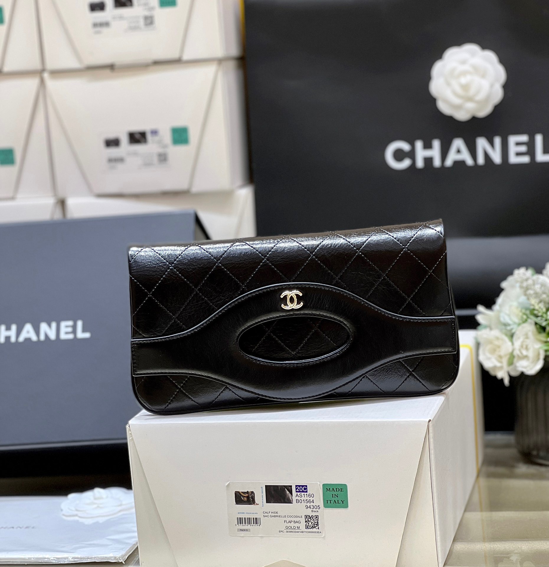 Chanel Limited Edition Horizontal Folding 31bag AP3655 00108