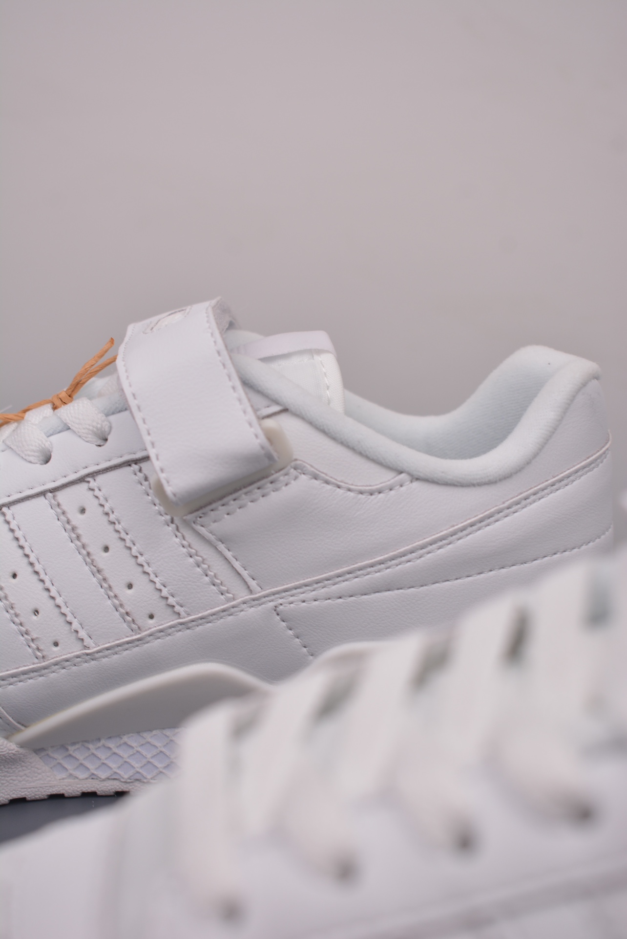 Adidas Originals Forum 84 Low Leather White FY7755