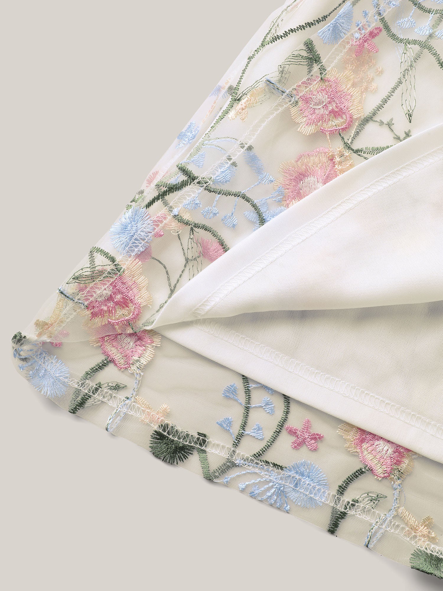 Floral Embroidered Mesh Bubble Sleeve Blouse