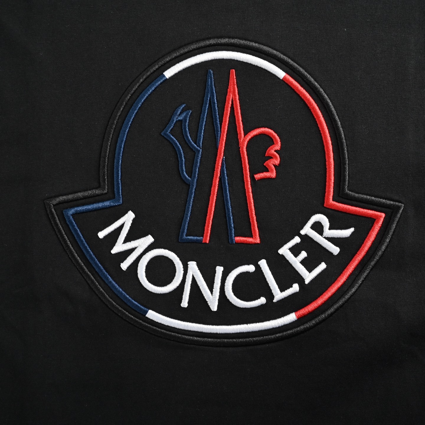 Moncler 25ss embroidered large logo short sleeve