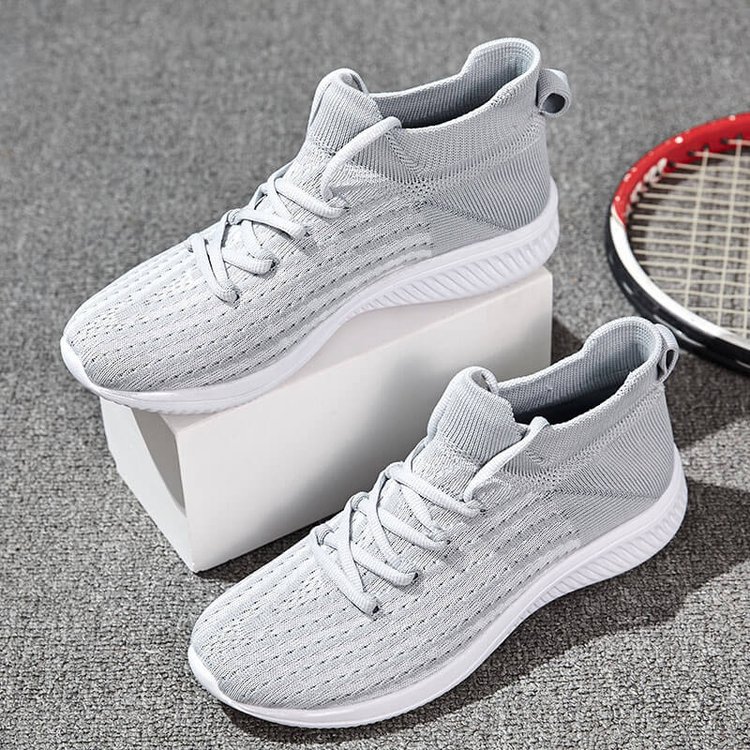 Men's Flying Woven Lace-Up Sneakers