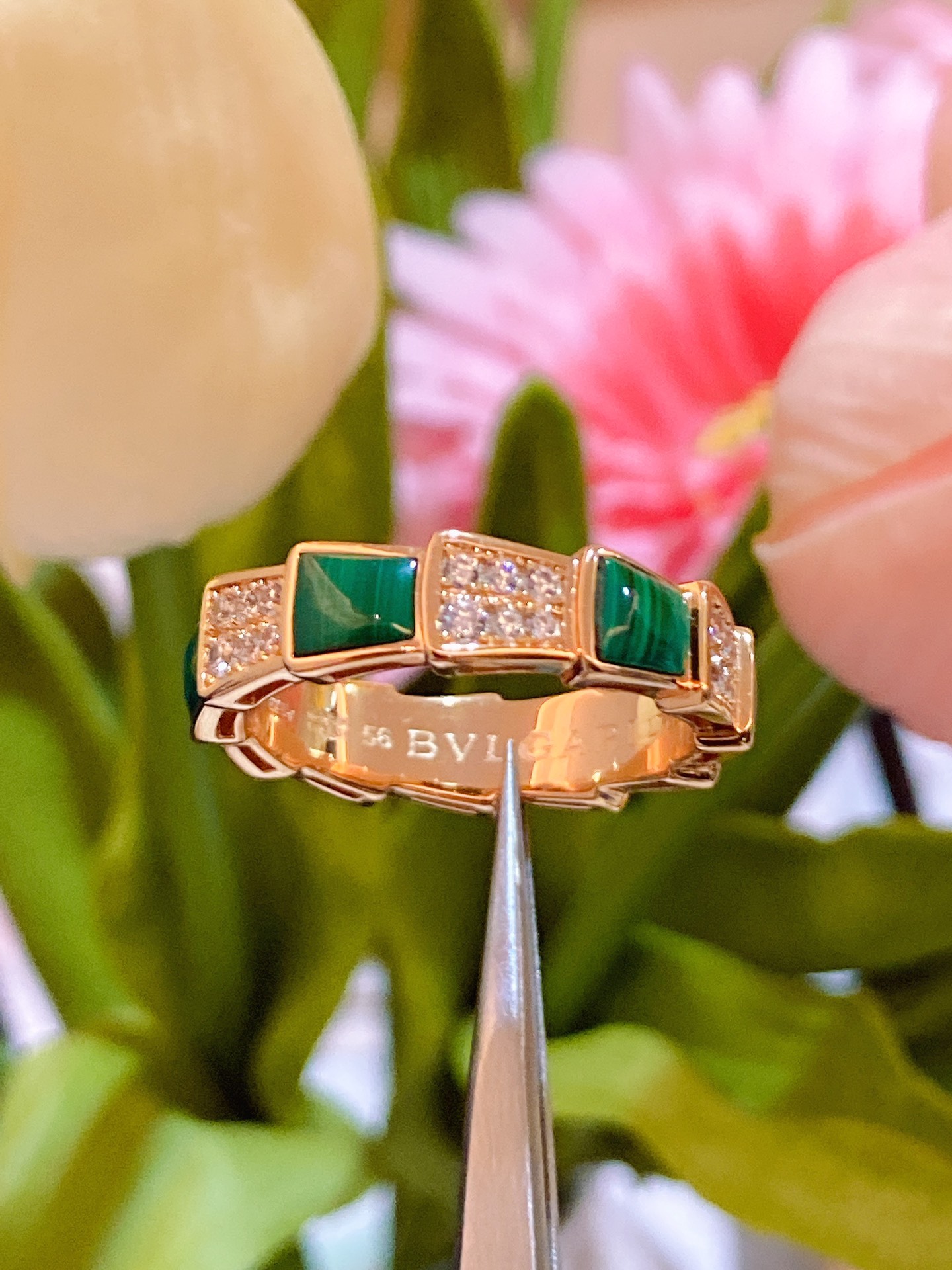 Bulgari White Mother of Pearl Ring