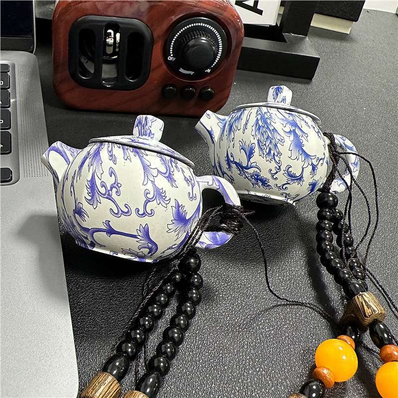 Blue And White Porcelain Teapot Lighter, Refillable Lighter