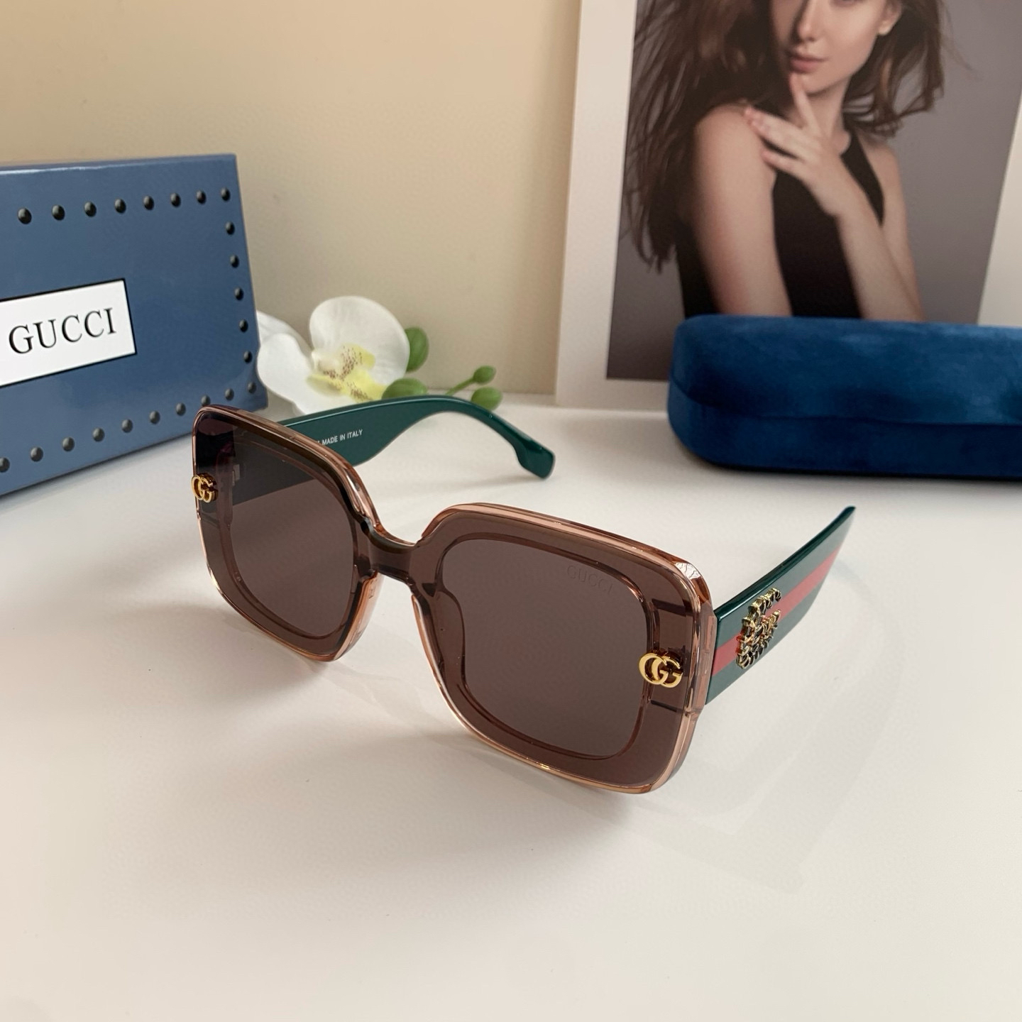 Gucci Square Frame Sunglasses
