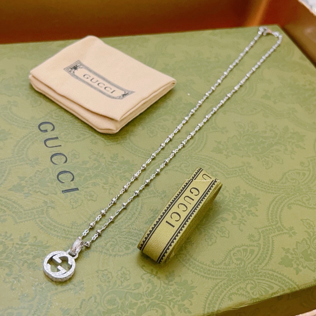 Gucci Anger Forest series new GG necklace
