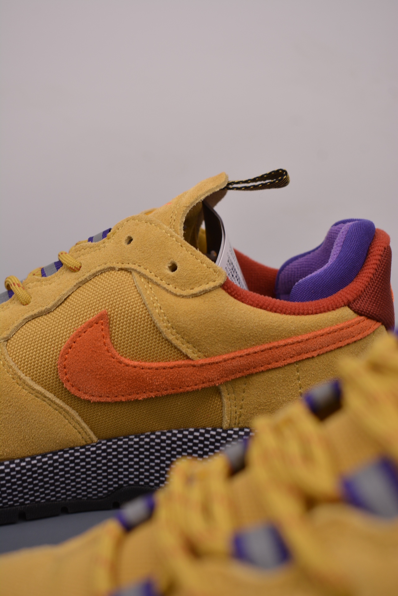 Nike WMNS Air Force 1 Wild LowWheat Gold FB2348-700