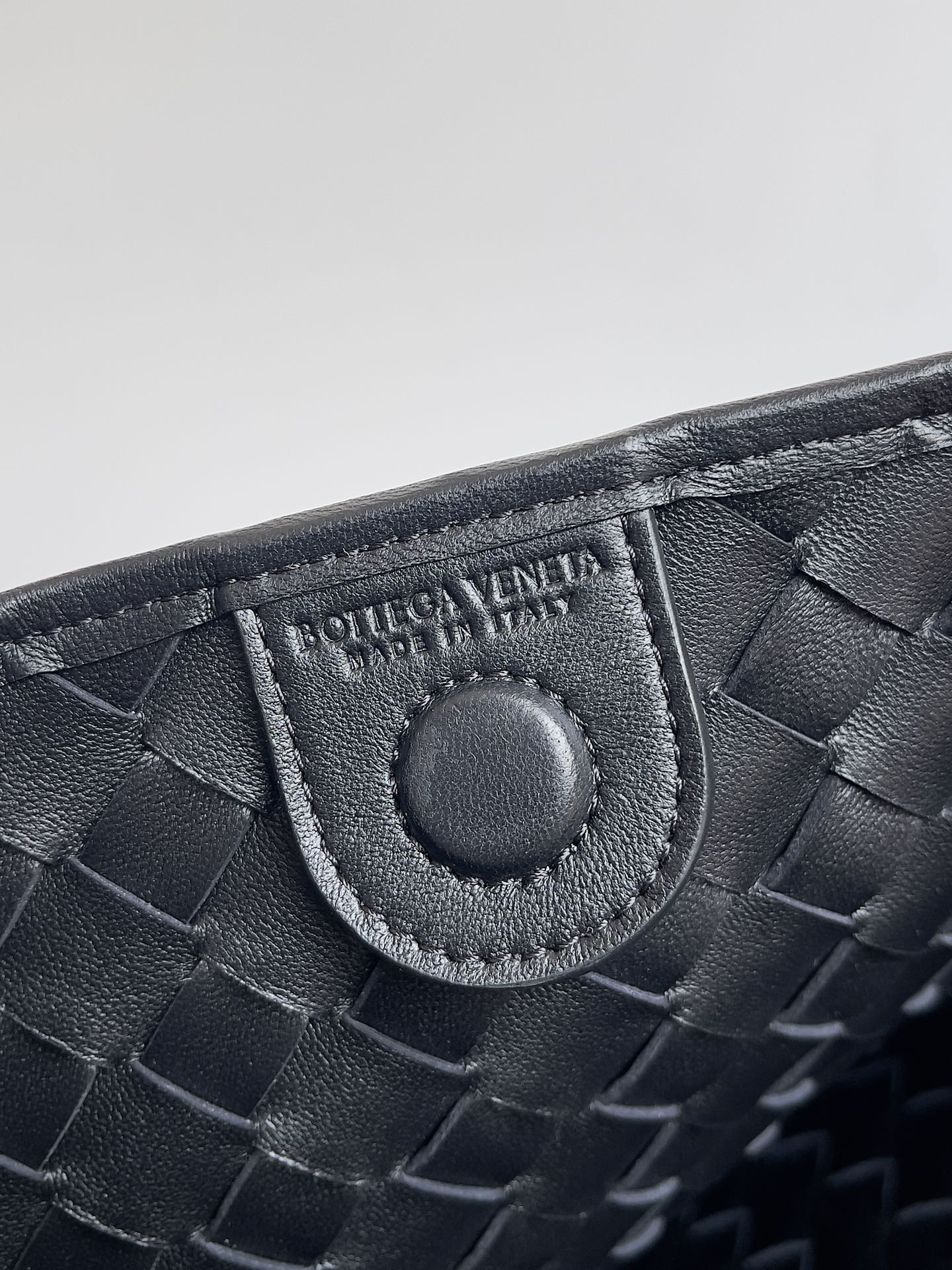 Bottega Veneta Sardine Large Handbag 754988