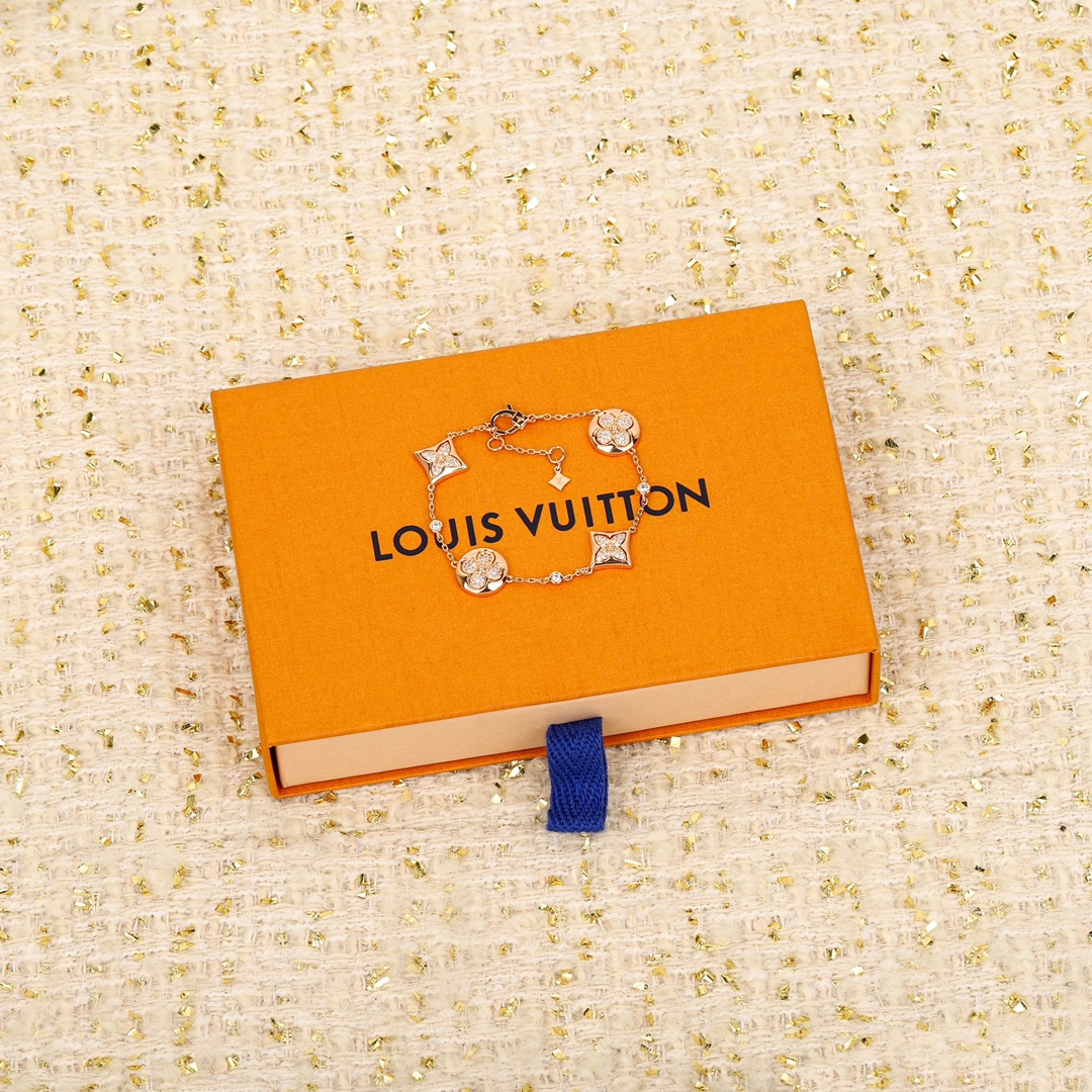 Louis Vuitton Four Flower Diamond Bracelet
