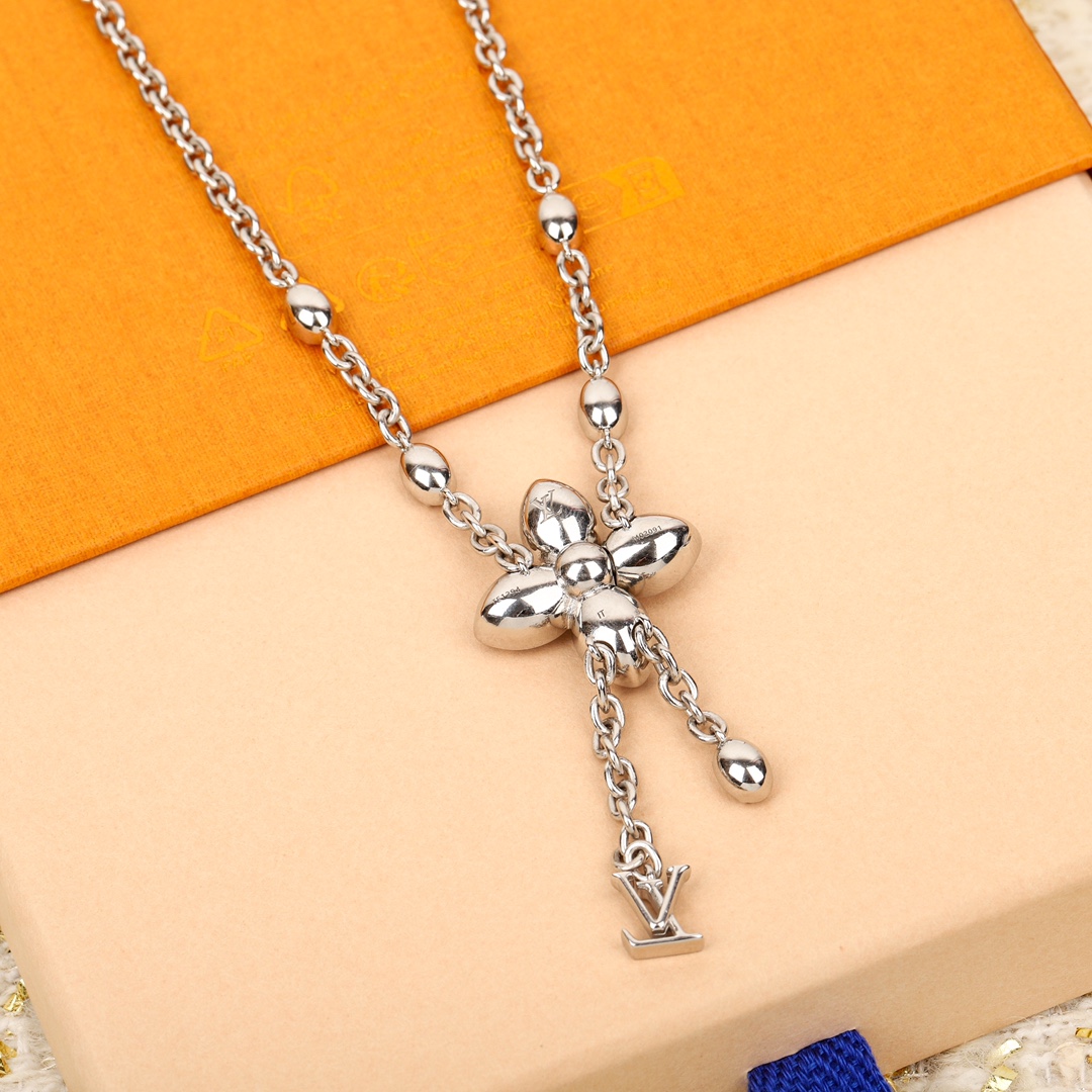 Louis Vuitton four-leaf clover necklace