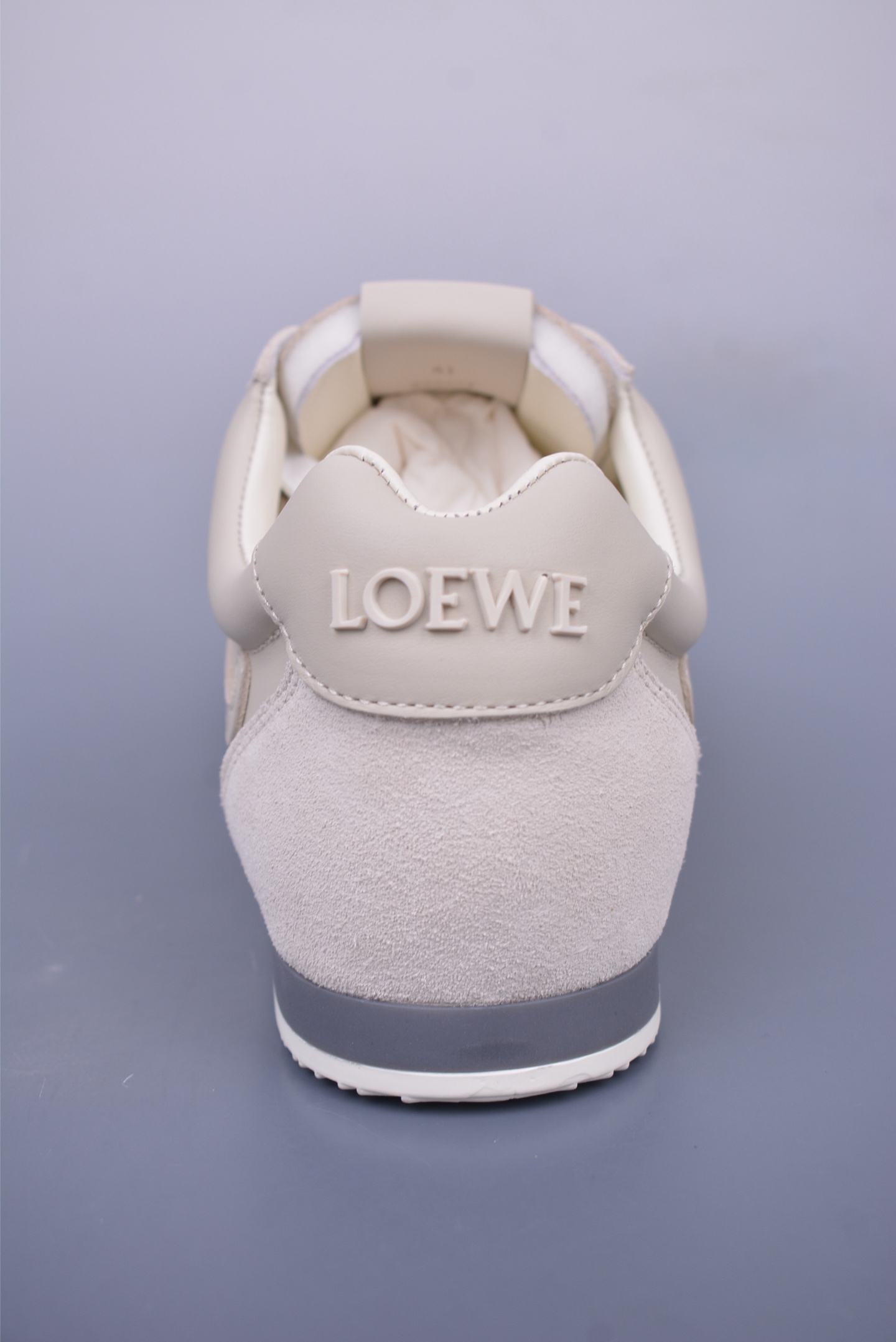 Loewe Ballet Runner 2.0 Sneakers Beige Gray L815282X27-2100