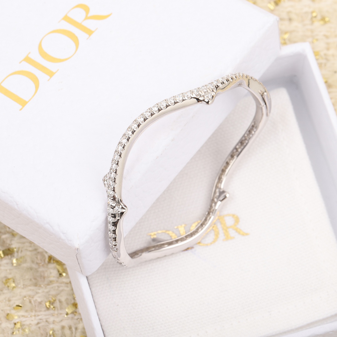 Dior Vine diamond bracelet