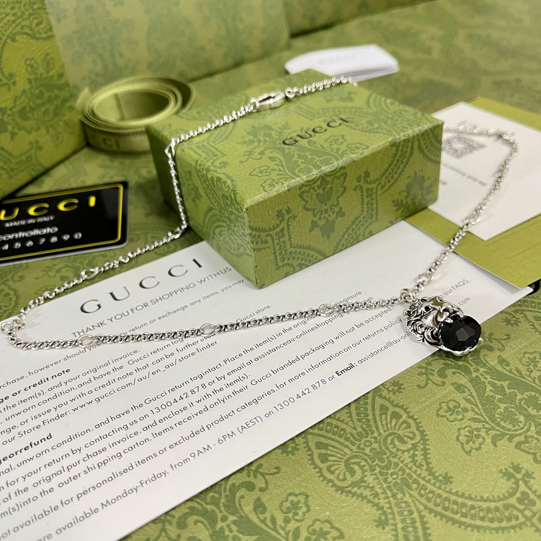Gucci Little Lion Vintage Necklace