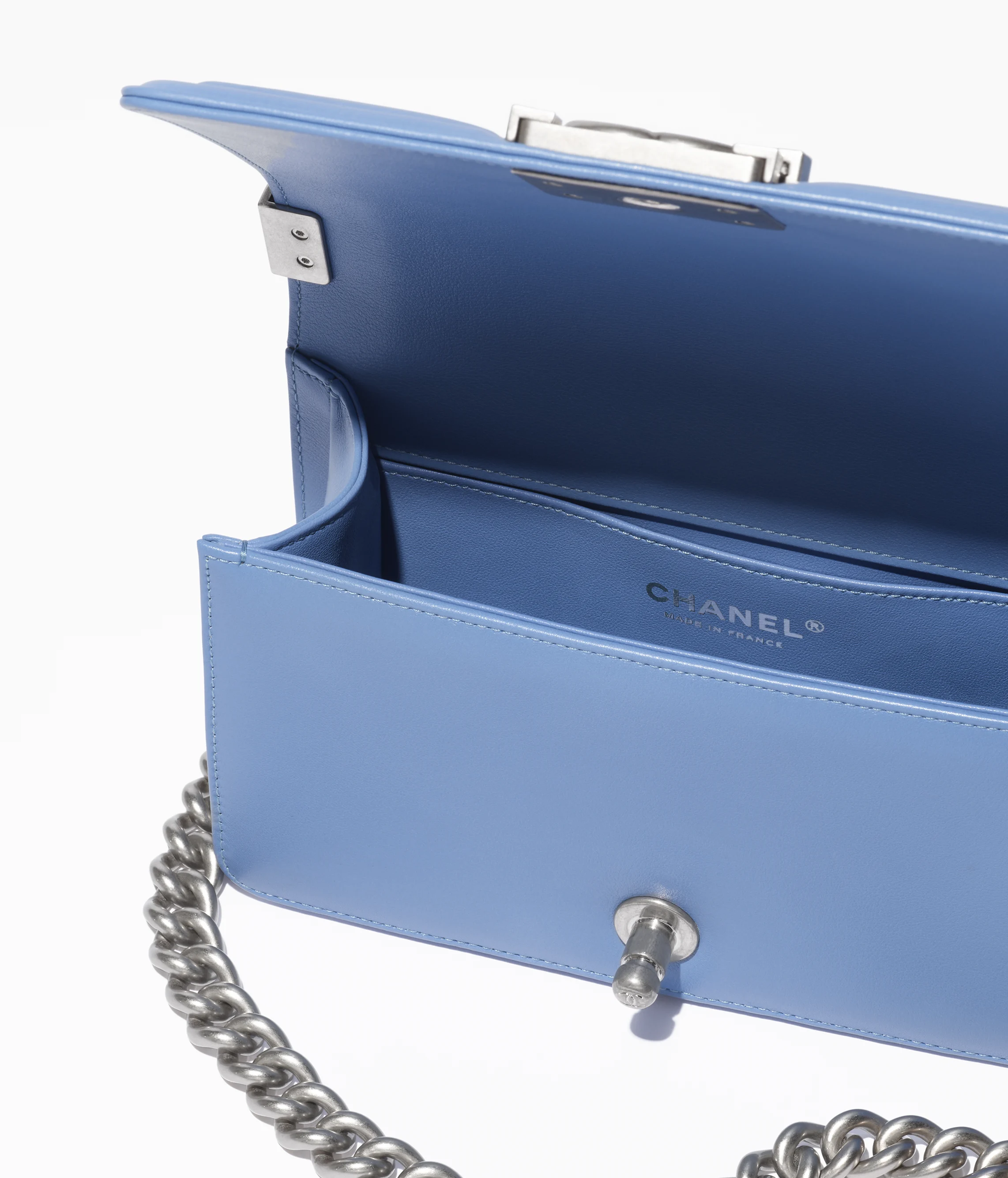 CHANEL Small BOY CHANEL Handbag Calfskin & Silver-Tone Metal White & Blue A67085-B18720-NACUX