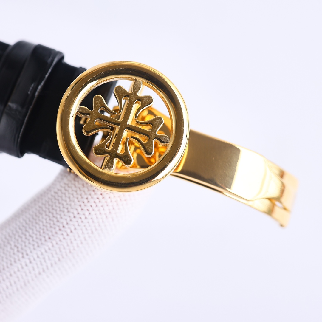 Patek Philippe Calatrava Engraved Watch
