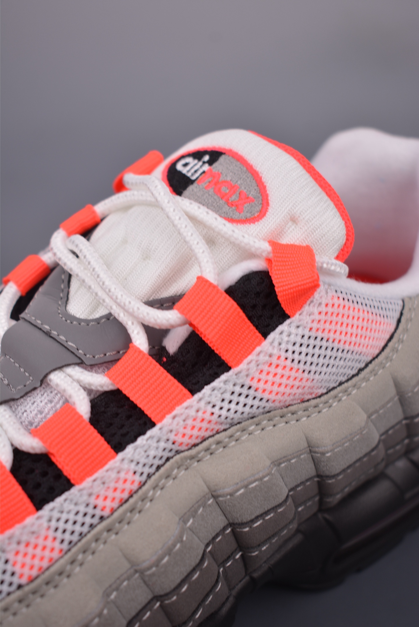 Nike Air Max 95 OG 'Solar Red' AT2865-100