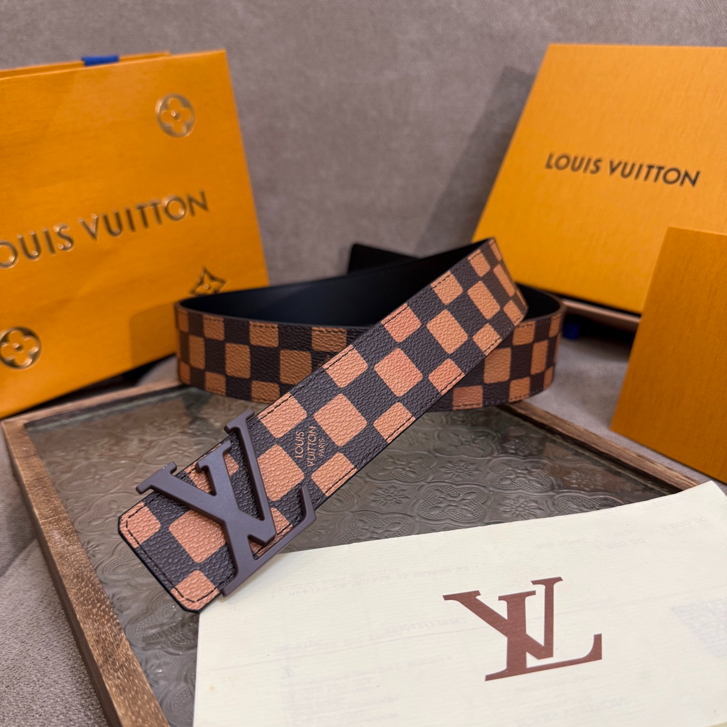 Louis Vuitton Monogram double-sided print belt 4CM wide