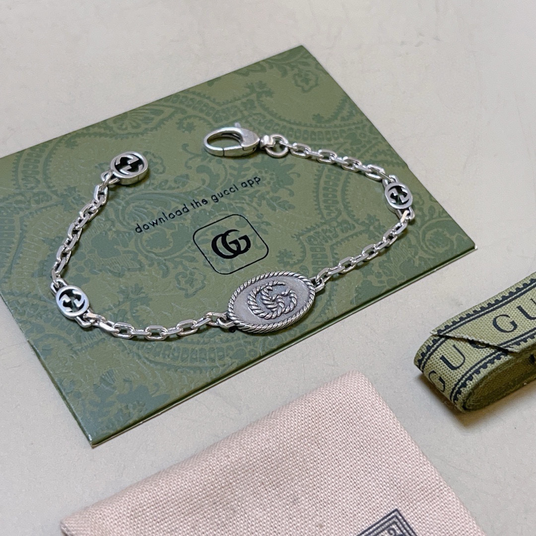 Gucci GG chain bracelet