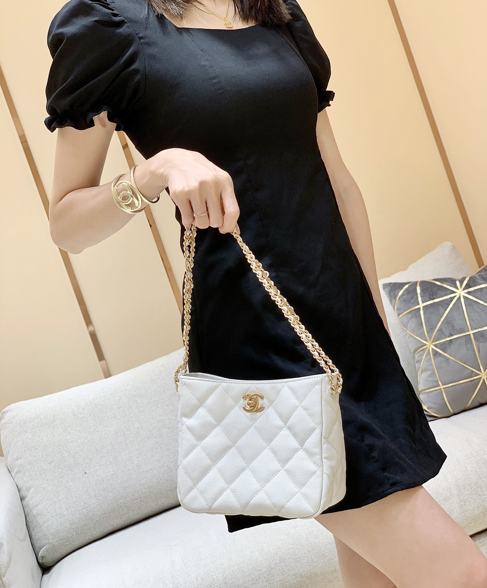 Chanel 2022cc Spring/Summer Collection Hobo Underarm Bag AS3223