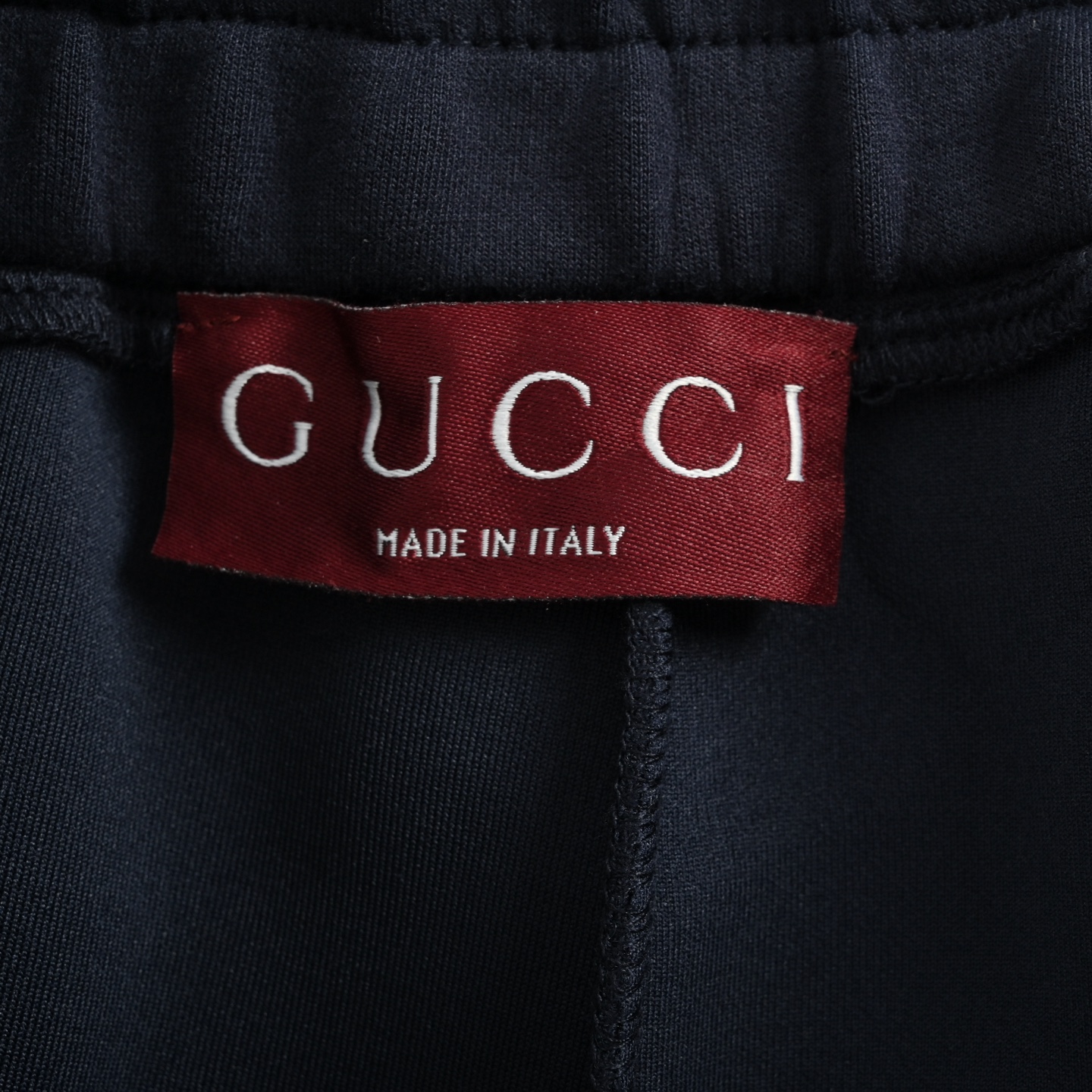 Gucci 25ss yellow lettering patch shorts