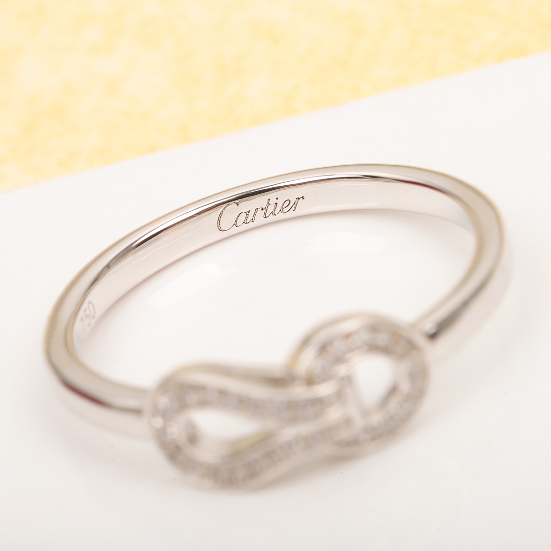 Cartier button ring