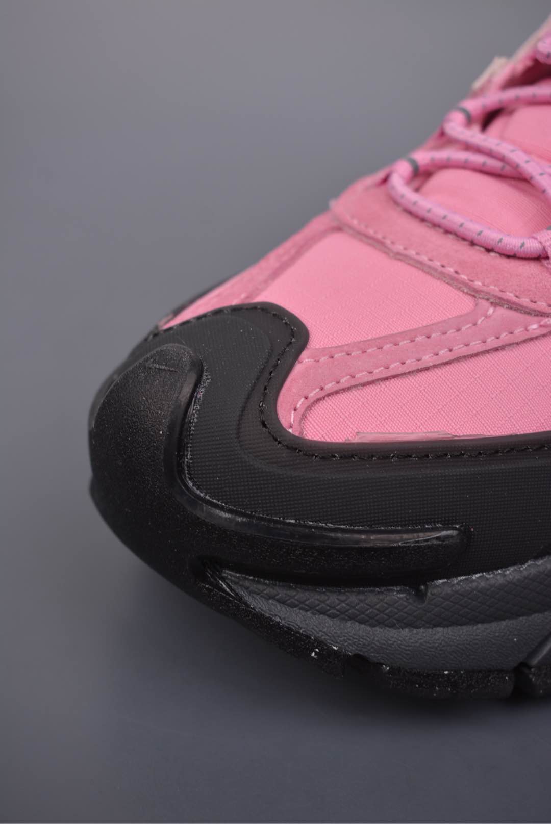 Nike Zoom Vomero 5 RoamElemental Pink HQ2181-300