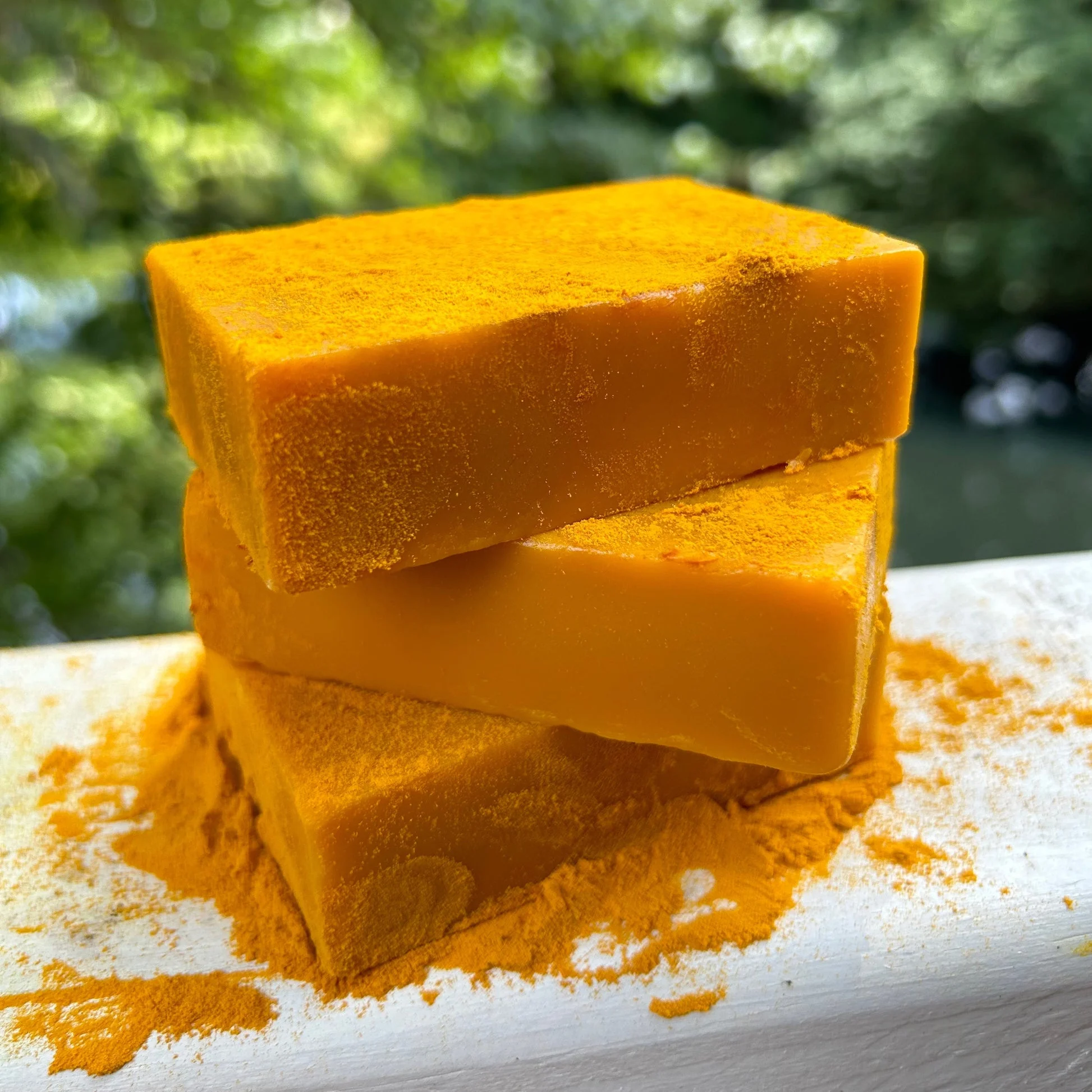 💖 Mother's Day discount 49% OFF-Lemon Turmeric and Kojic Acid Skin Brightening Soap(1 SETS 2 PCS 🔥BUY MORE SAVE MORE )