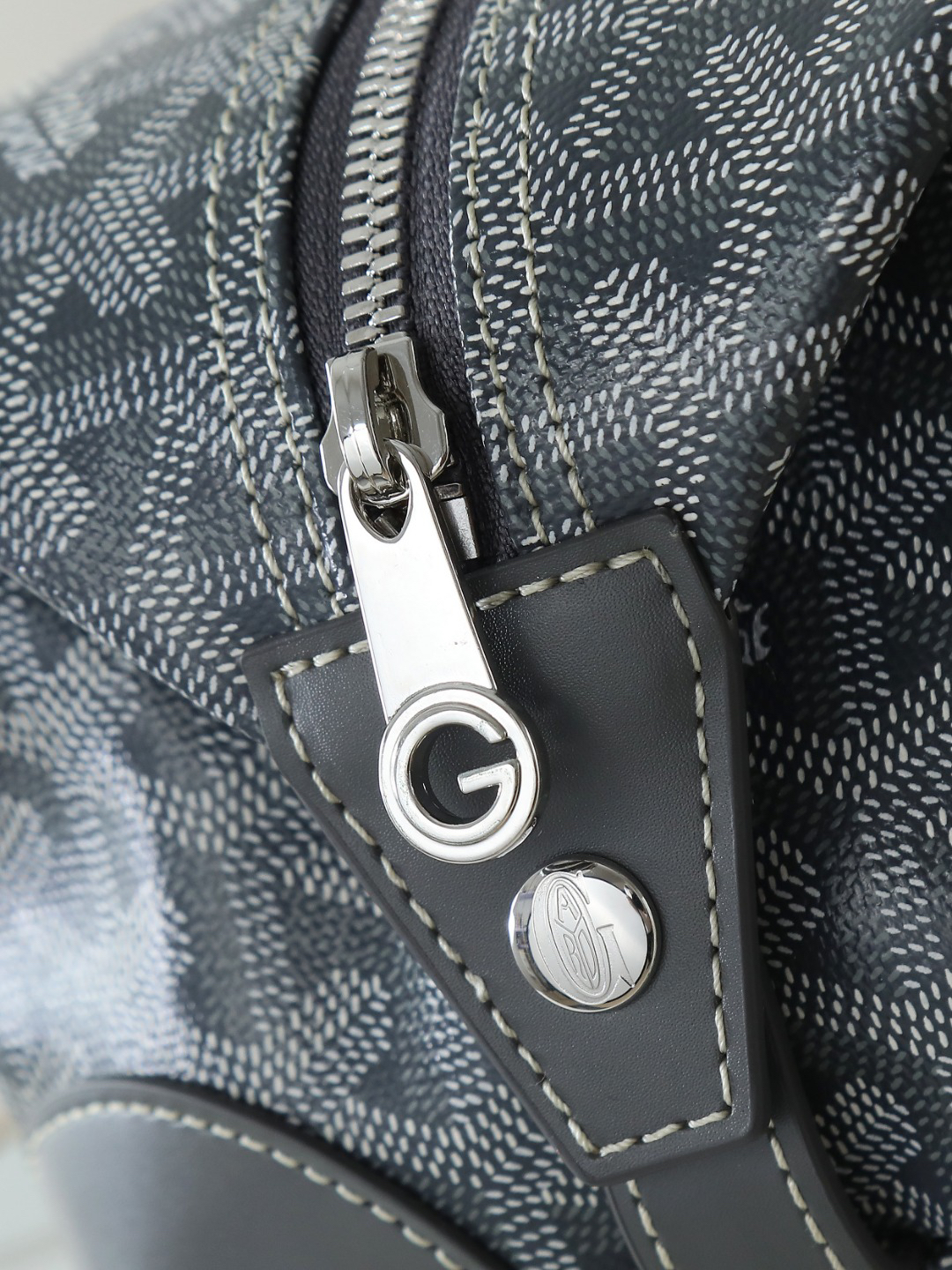 Goyard cosmetic bag 020233
