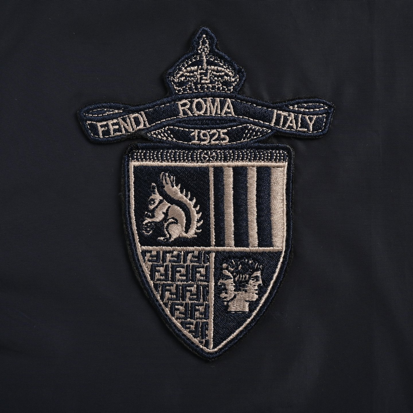 Fendi 25ss embroidered badge lightweight jacket