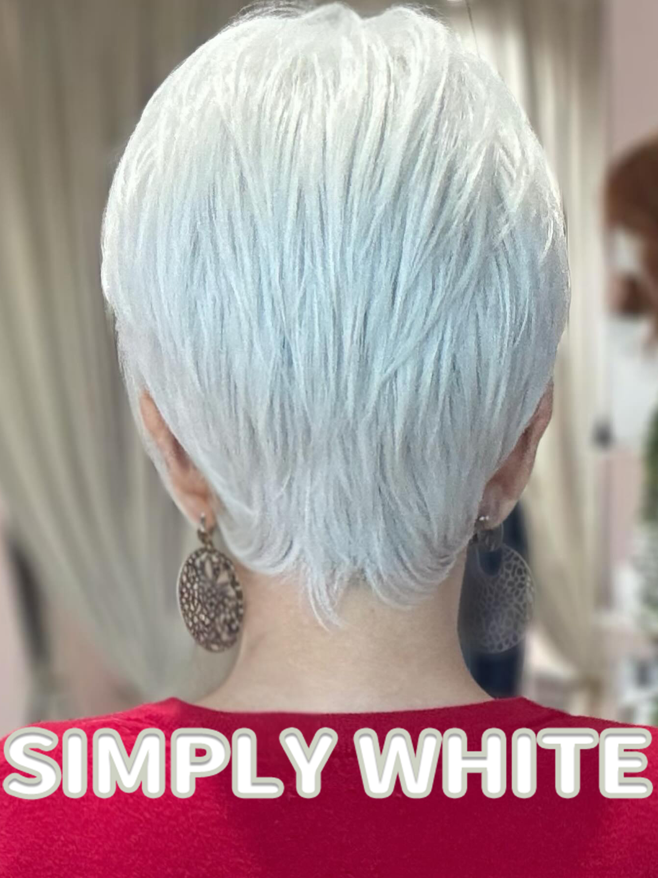 Modern Short Bob Wig With Feathered Layers