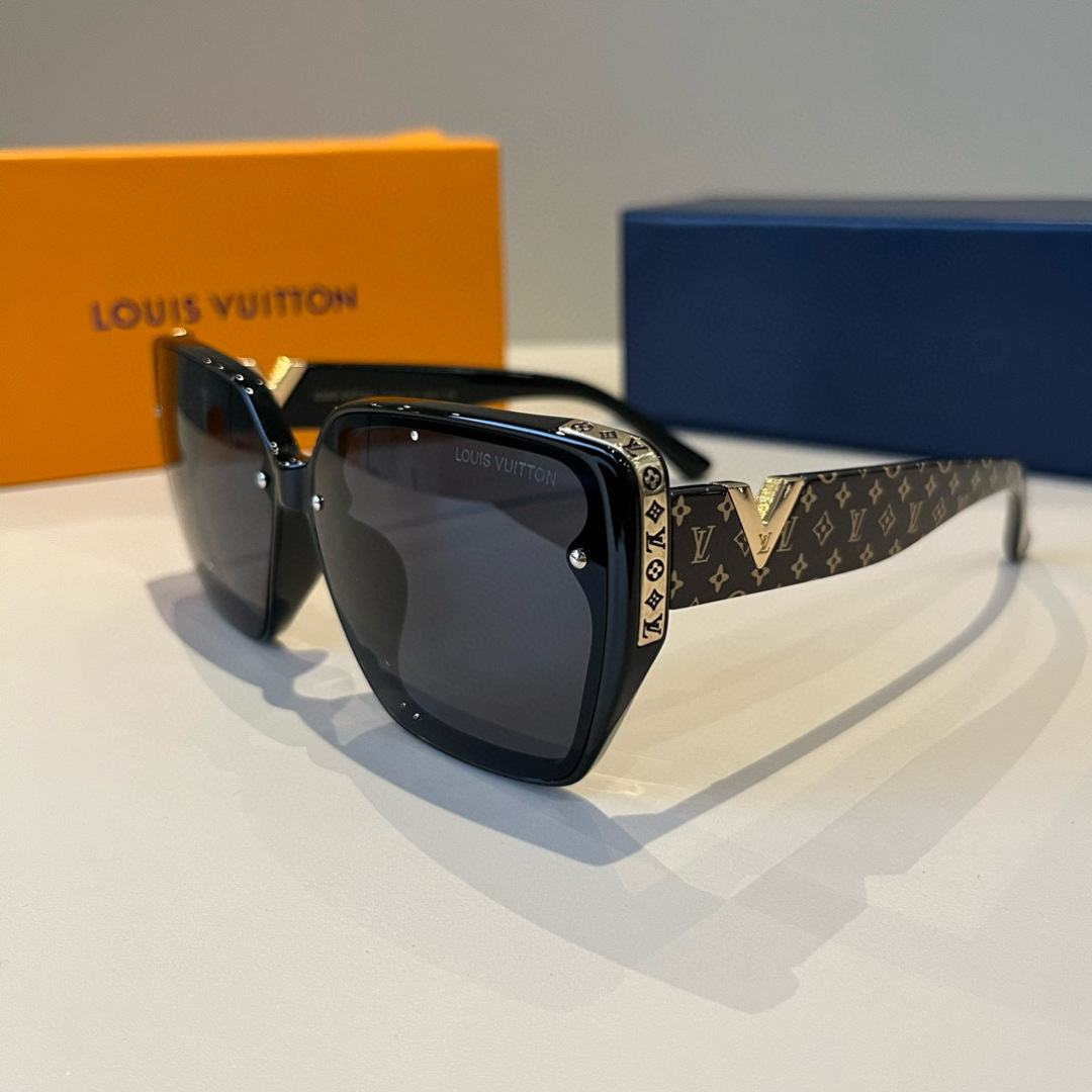Louis Vuitton Square Frame Sunglasses
