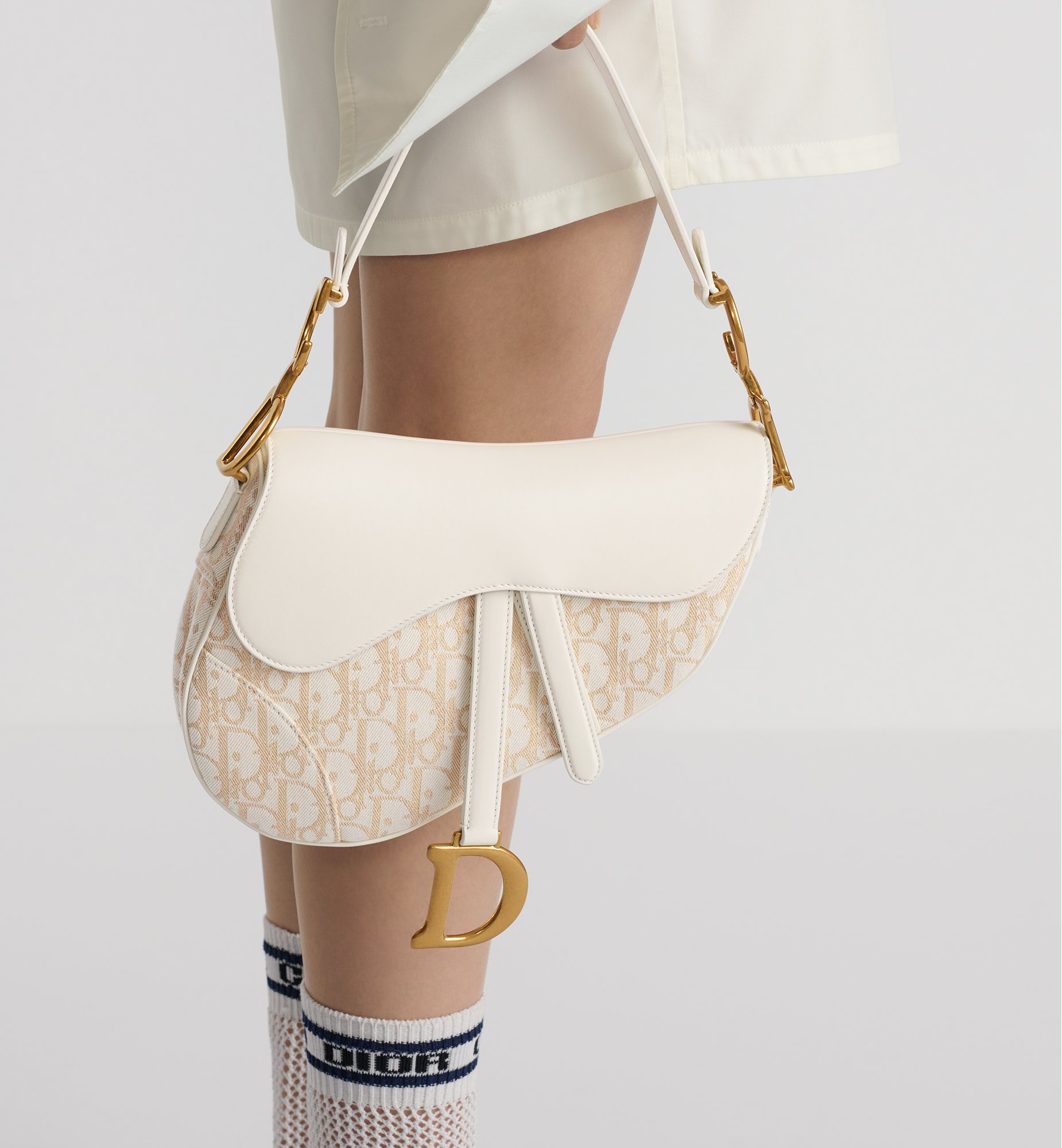 Dior Saddle Bag (with Shoulder Strap) M0455CDEW_M941