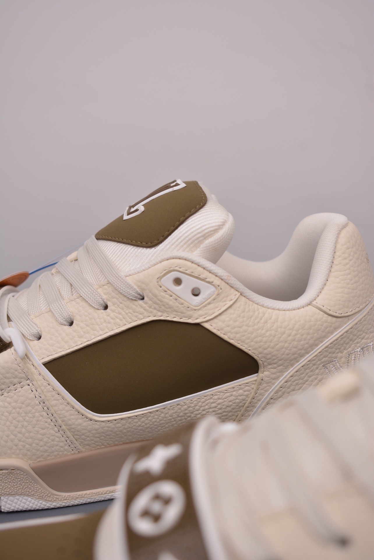 Louis Vuitton Archlight Sneakers Beige, White, Coffee and Green