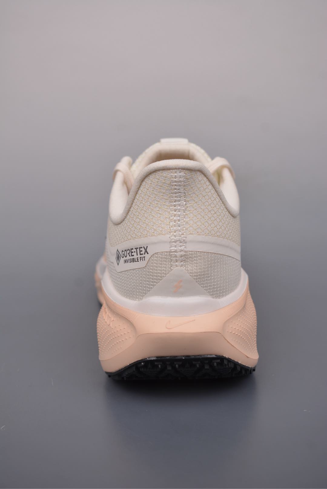 Nike Air Zoom Pegasus 41 Gore-TexSail Guava FQ1357-100