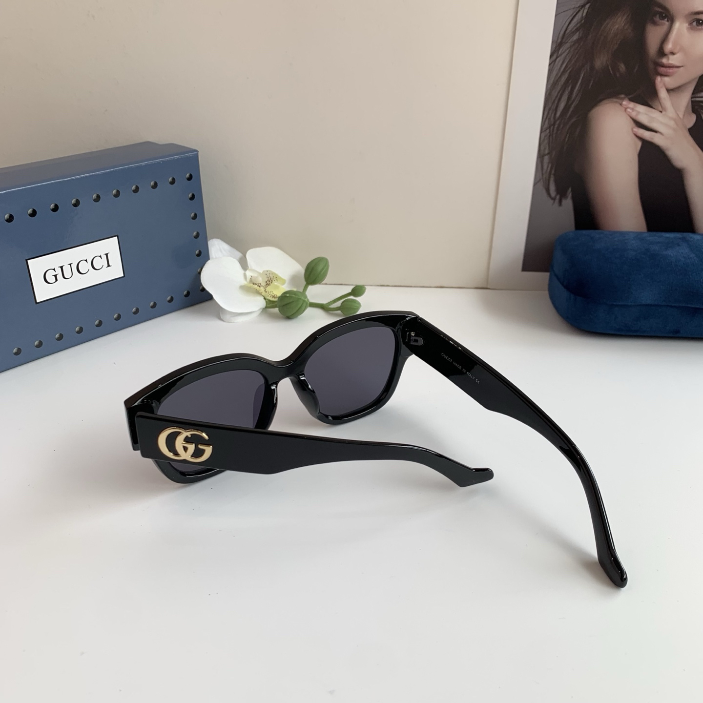 Gucci Round Frame Sunglasses