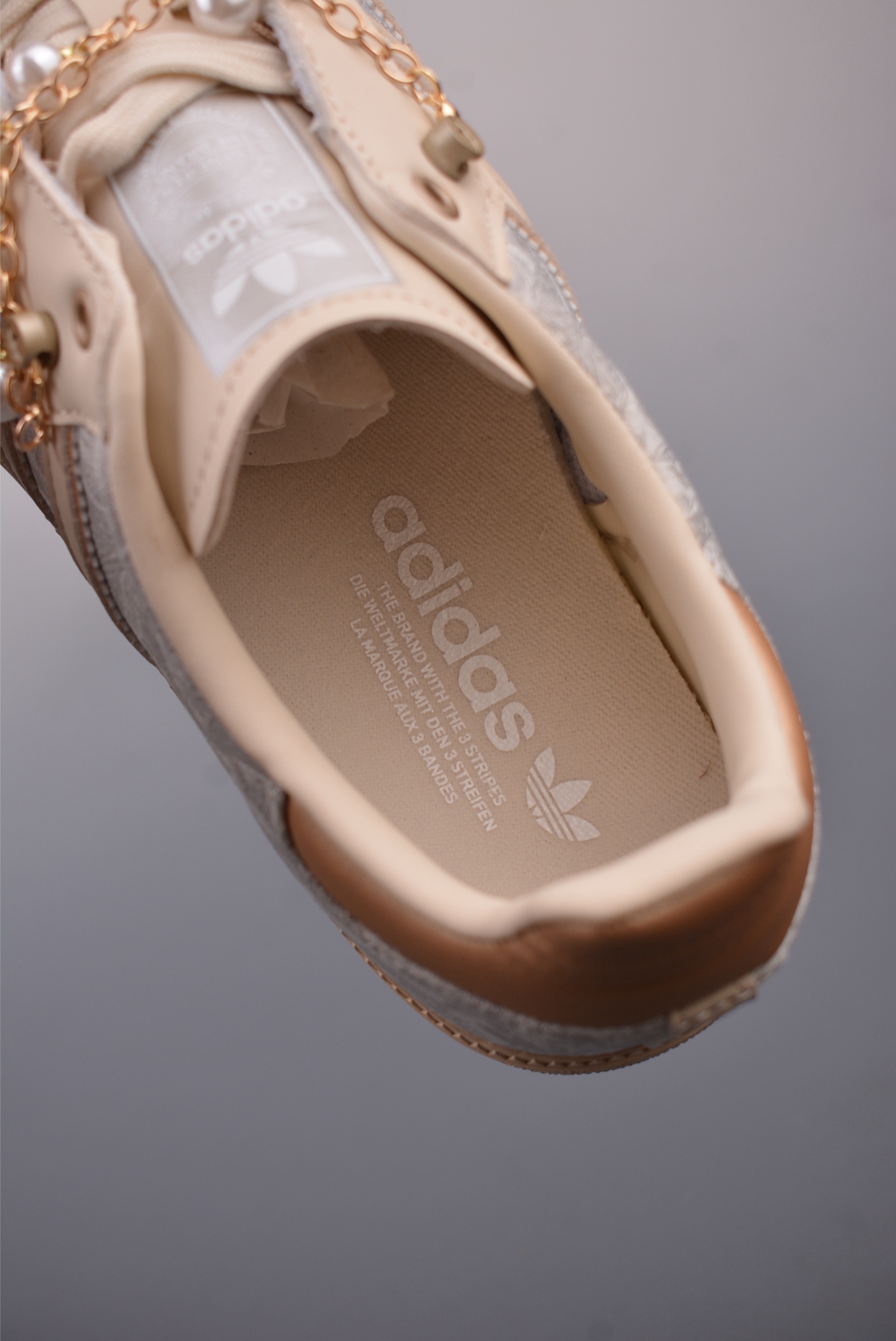 Adidas Originals Samba OG sneakers Khaki Pearl Necklace Silk JQ2616