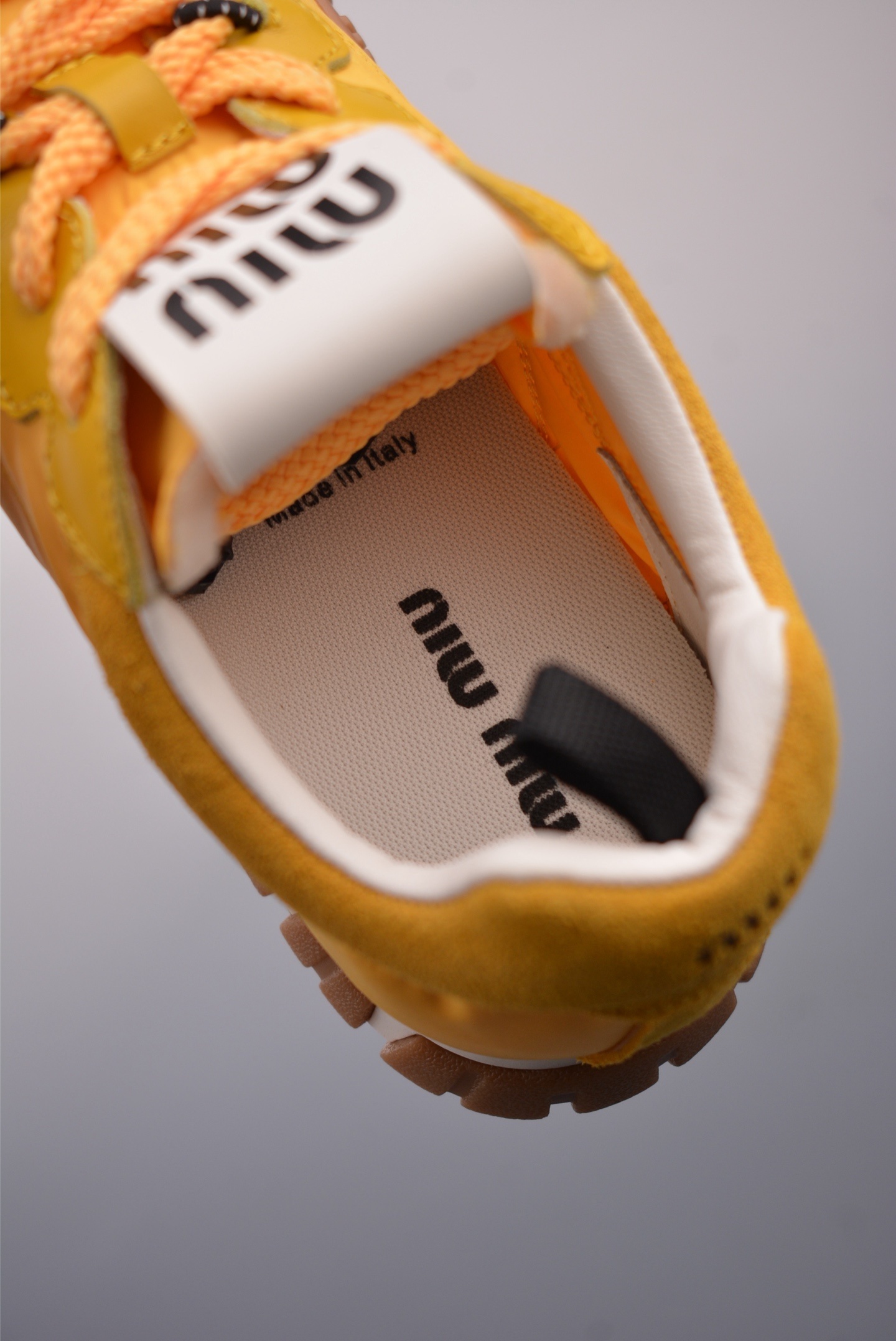 Miu Miu Tyre Low Sneakers 
