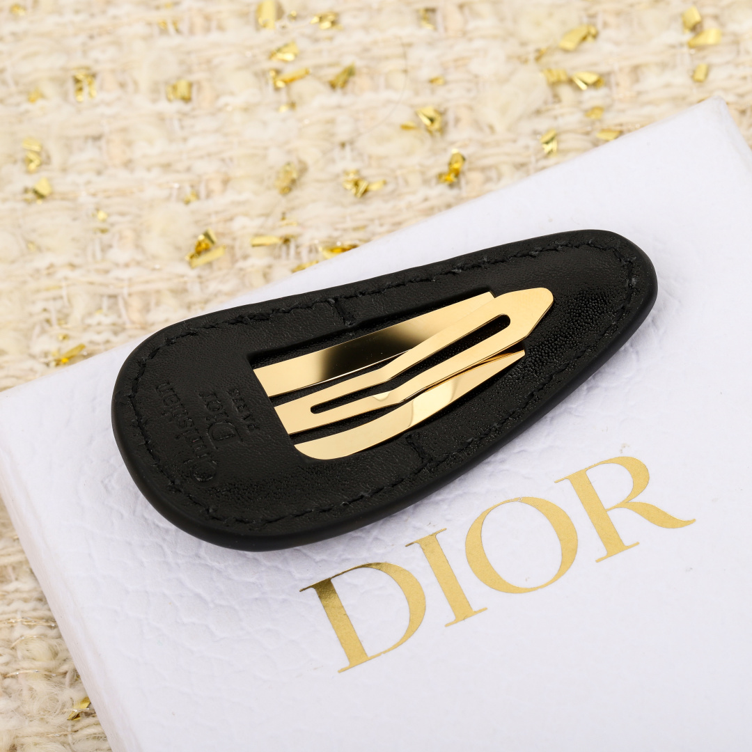 Dior calfskin hair clip