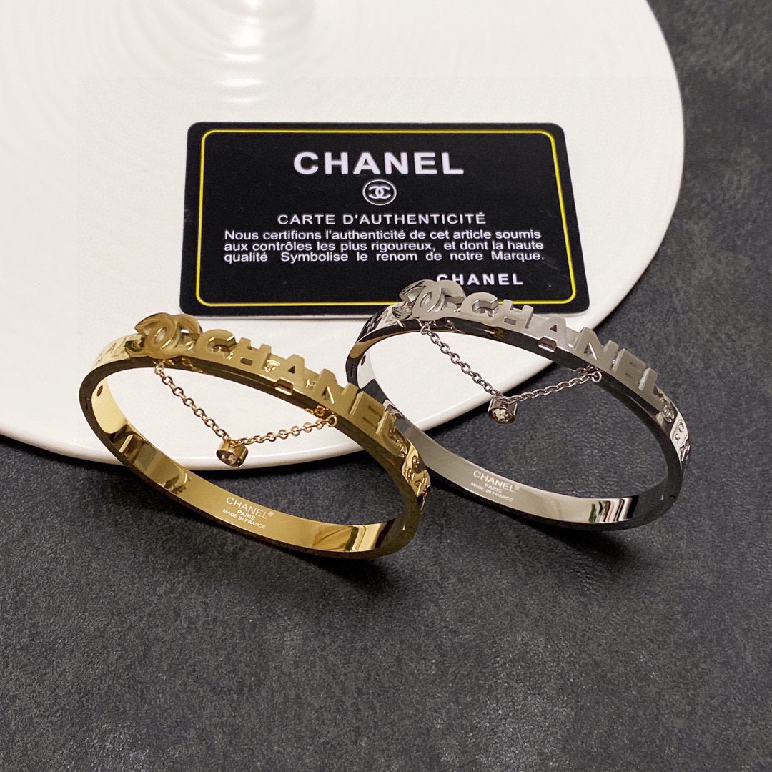 Chanel chain bracelet