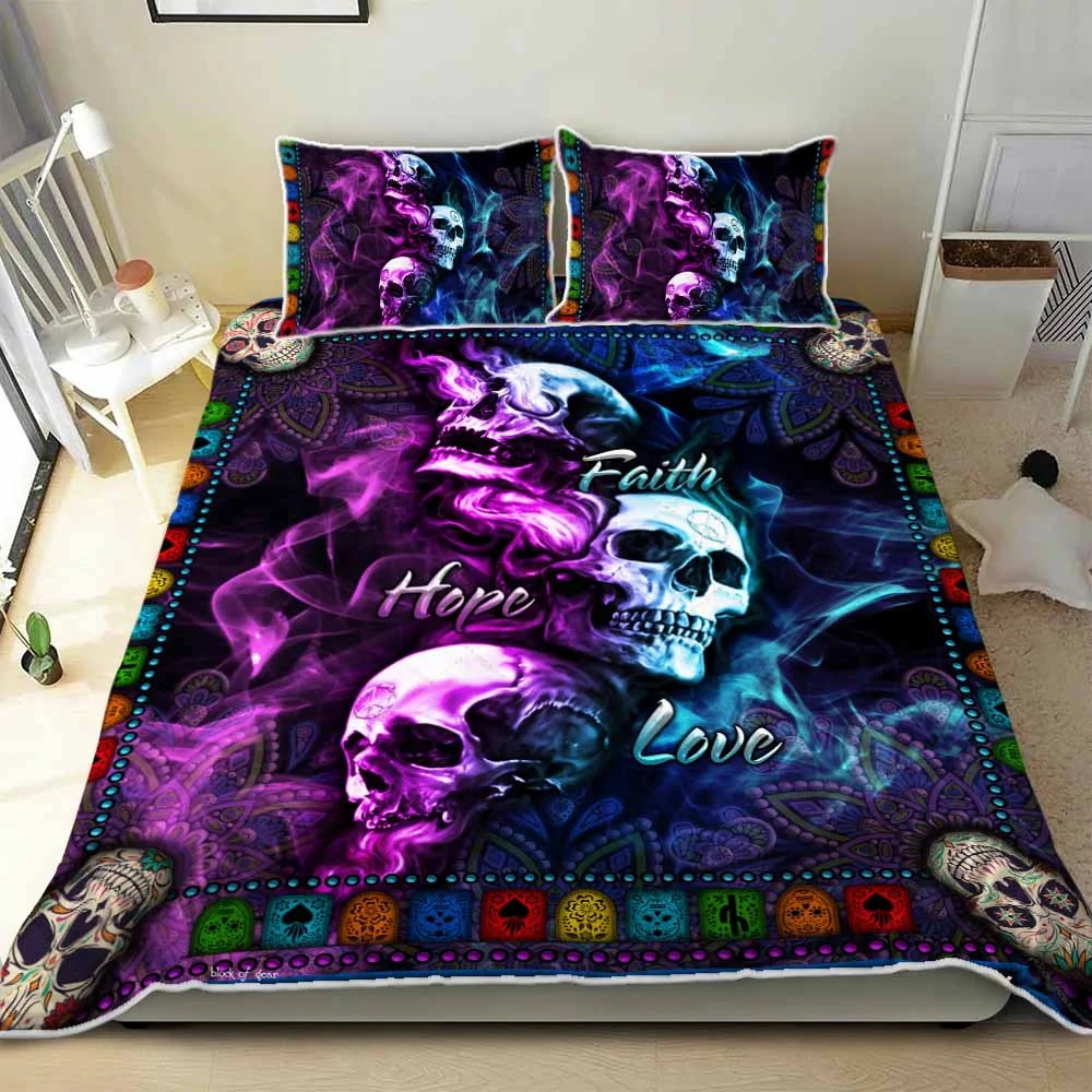 Skull. Faith Hope Love Quilt Bed Set