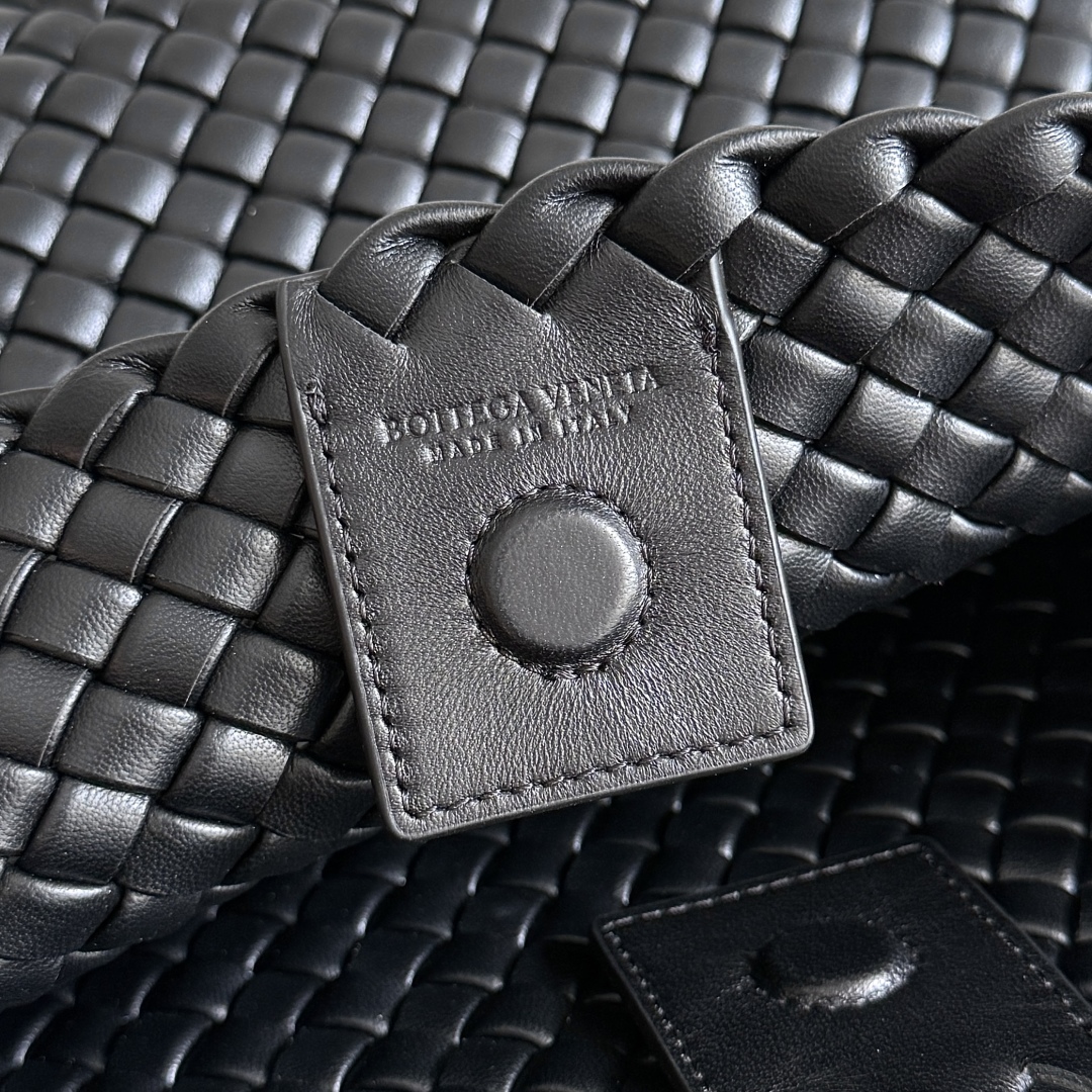 Bottega Veneta Early Spring New ier Large Arc Bag 730969