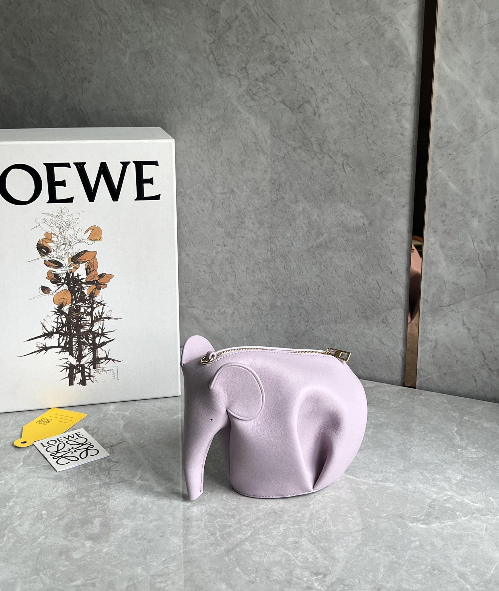 Loewe Jade Series Elephant Bag 0192