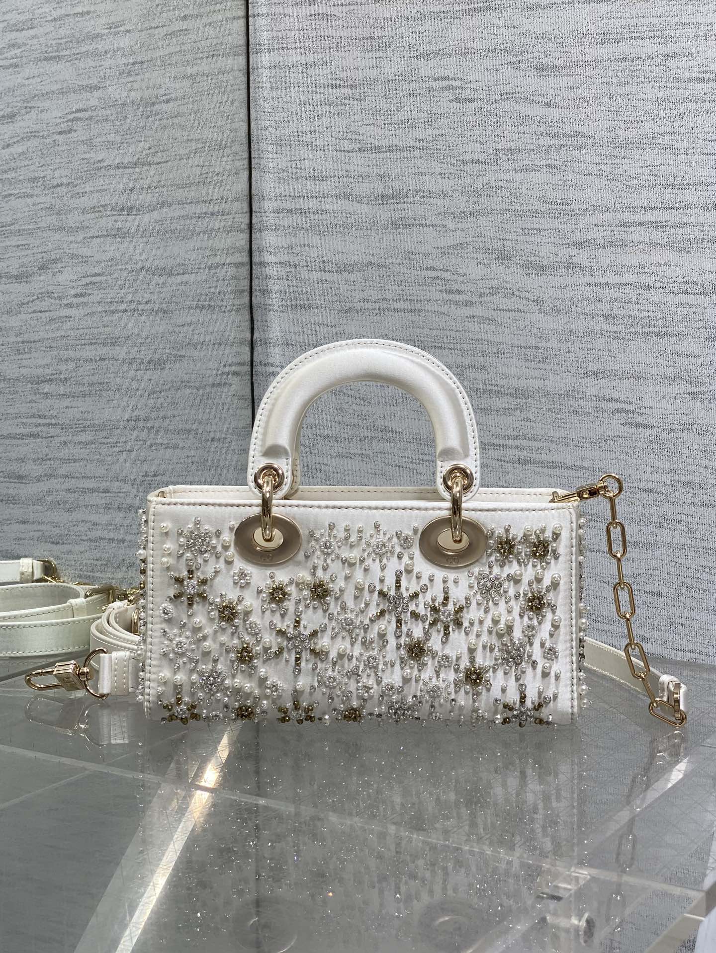 Dior Lady Limited Edition Heavy Beads Horizontal Version Princess Diana Bag