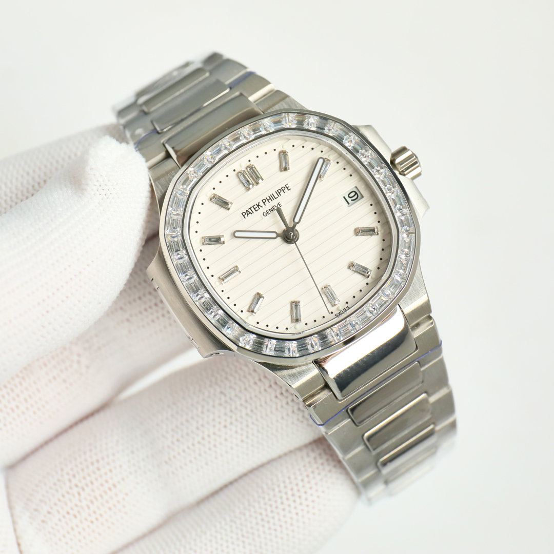 Patek Philippe GR Fac Nautilus 5711 Series