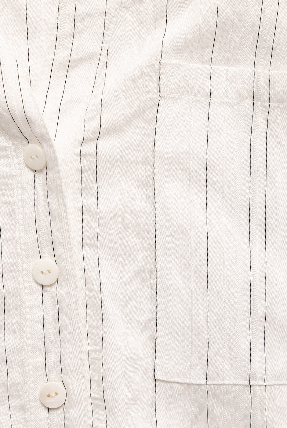Camisa de manga larga y escote V