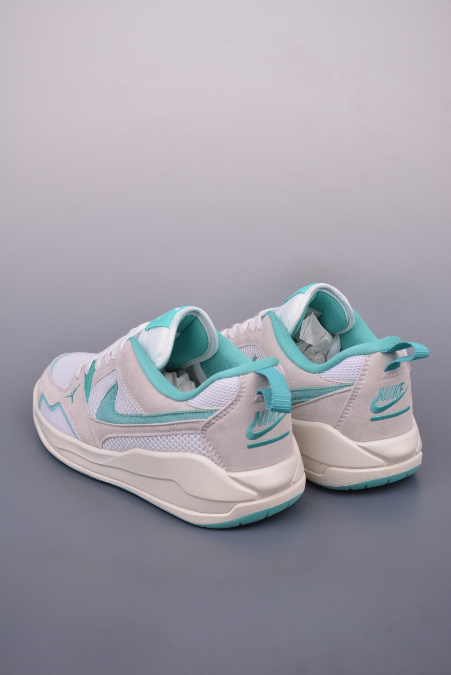 Nike Air Jordan CMFT Era sneakers White Gray Green HJ6778-113