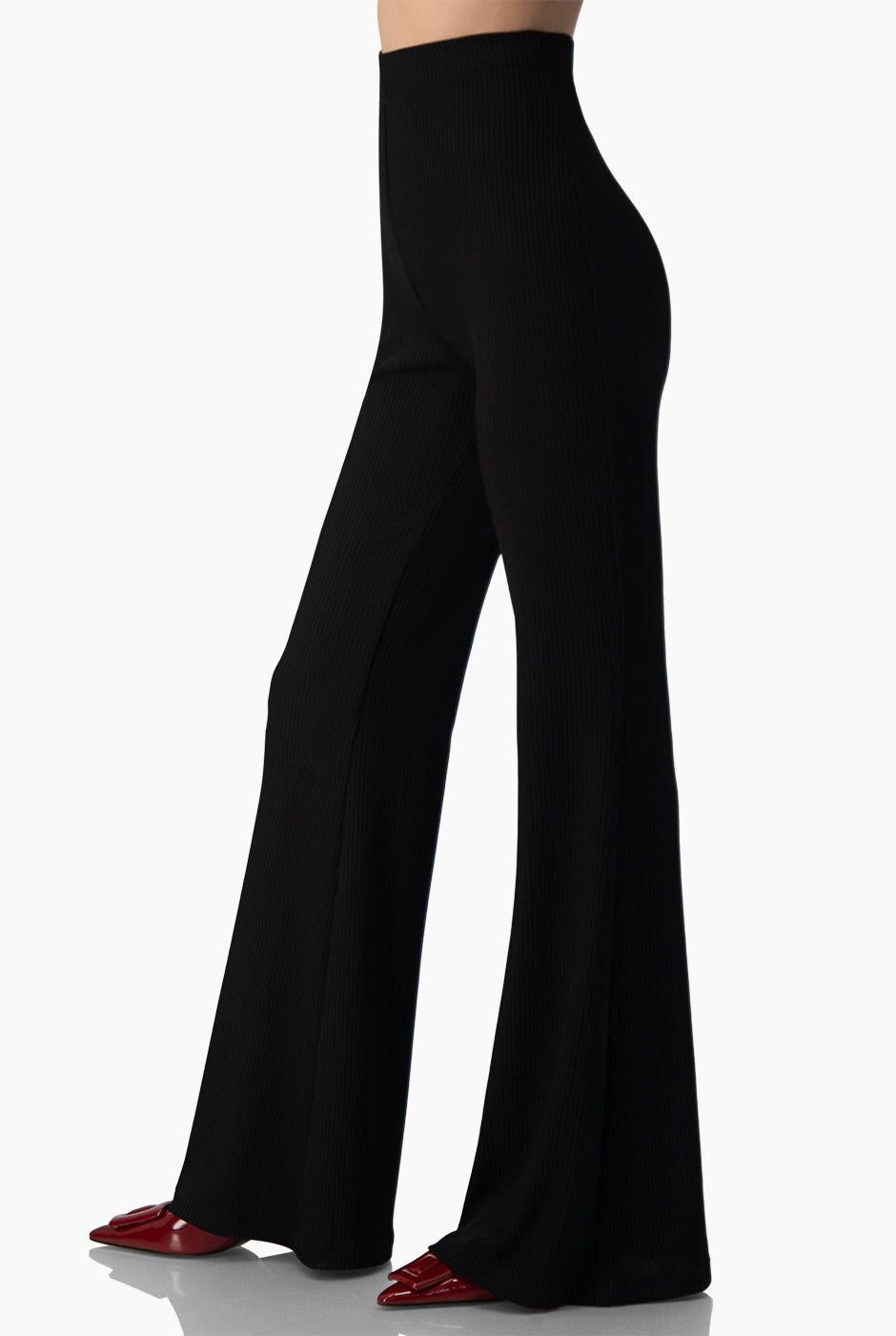 Pantalon semi campana negro