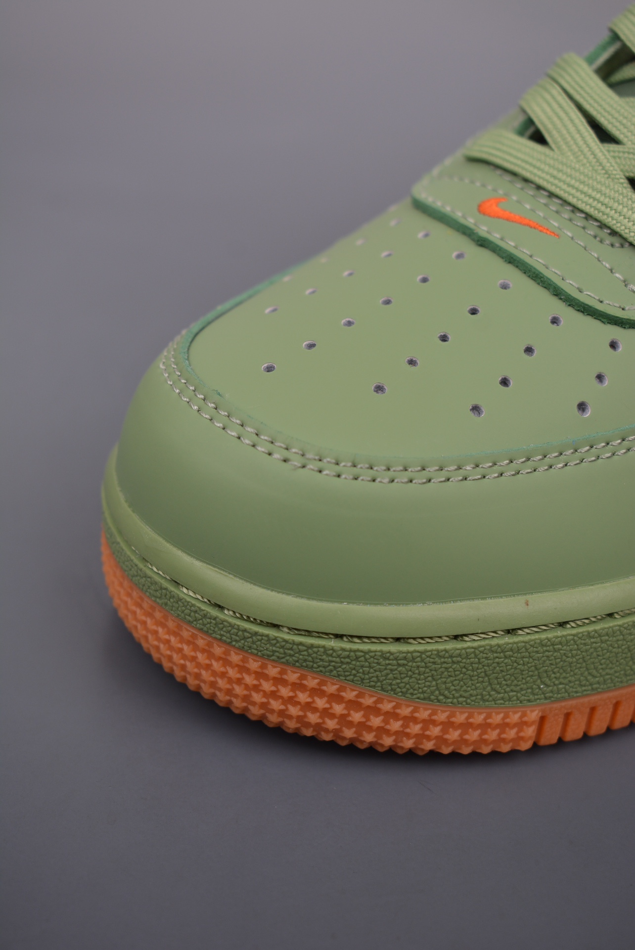 Nike Air Force 1 Low PremiumOil GreenSafety Orange HJ9118-386
