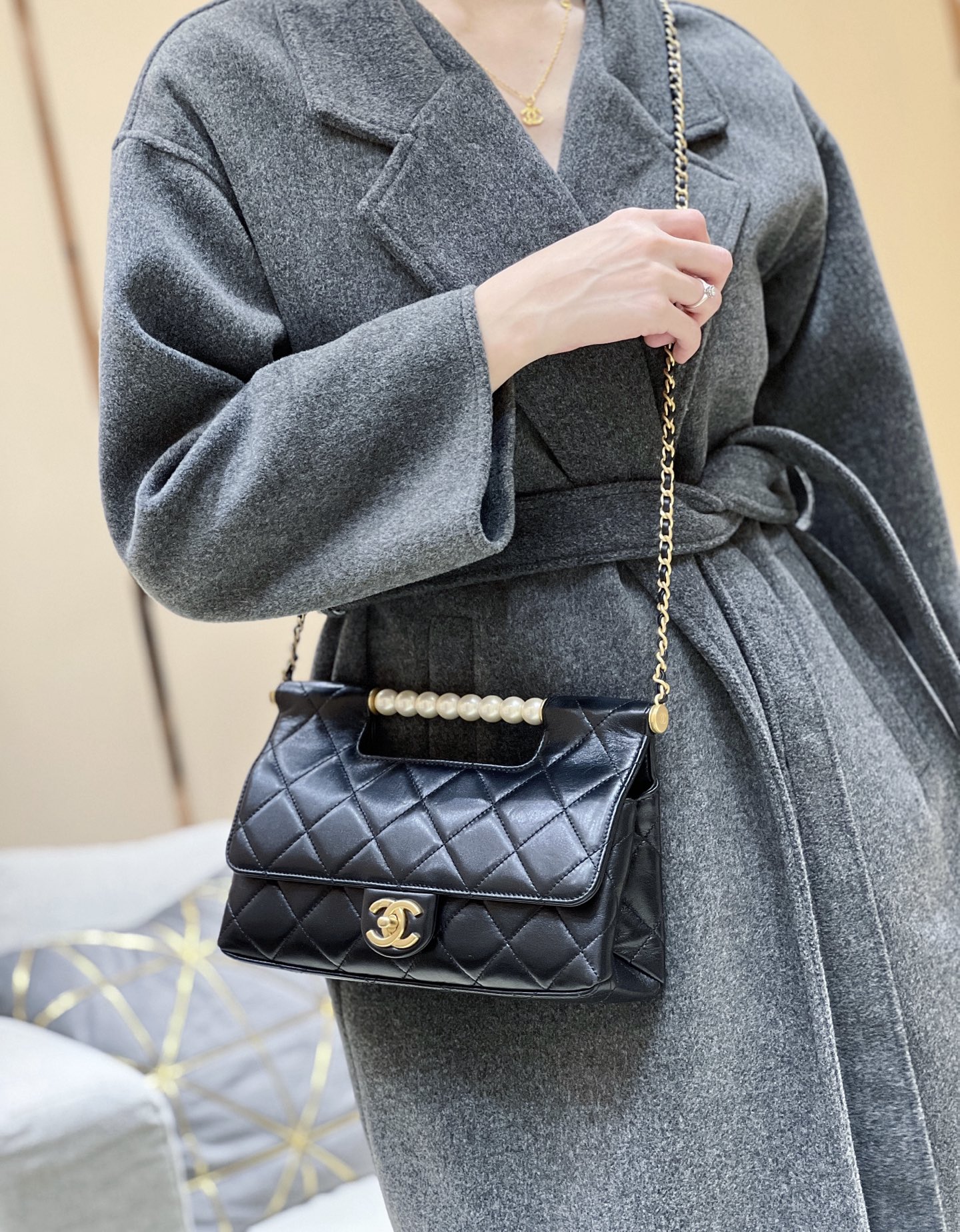 Chanel 25P Spring/Summer Preview Series Pearl Handle Bag AS5390 00138