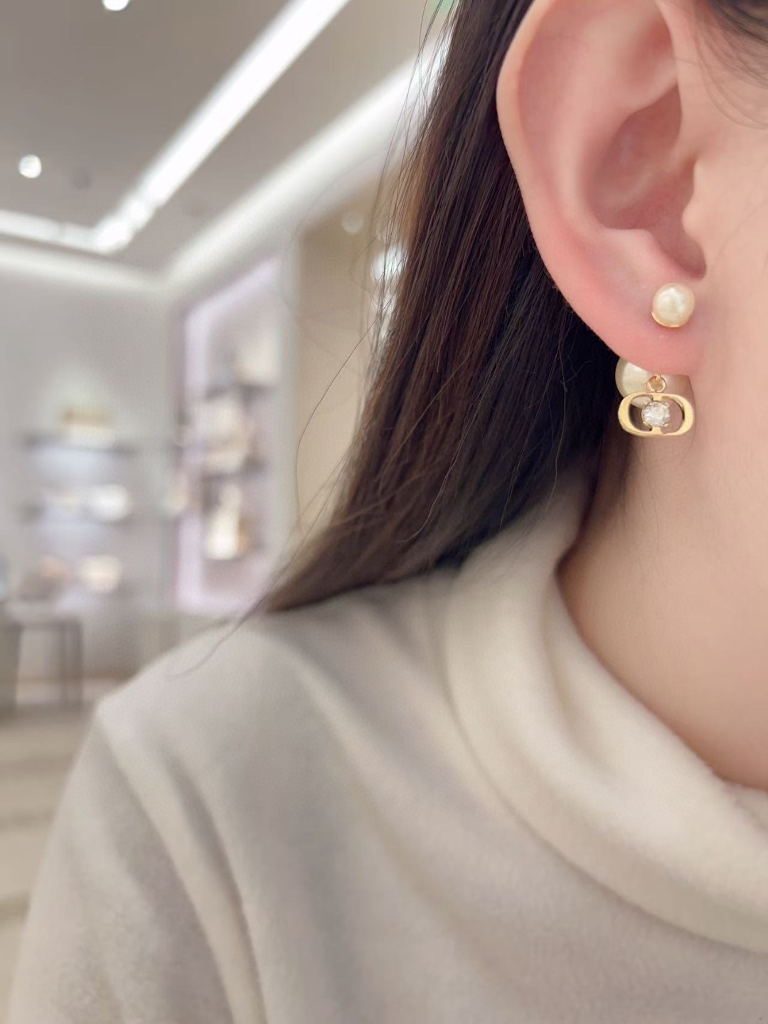 Dior Pearl Earrings
