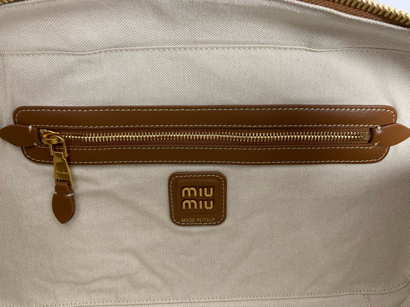 Miu Miu Beau canvas bag 5BB163